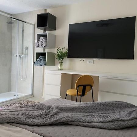 Old Town Sedlar Apartment สปลิท ภายนอก รูปภาพ